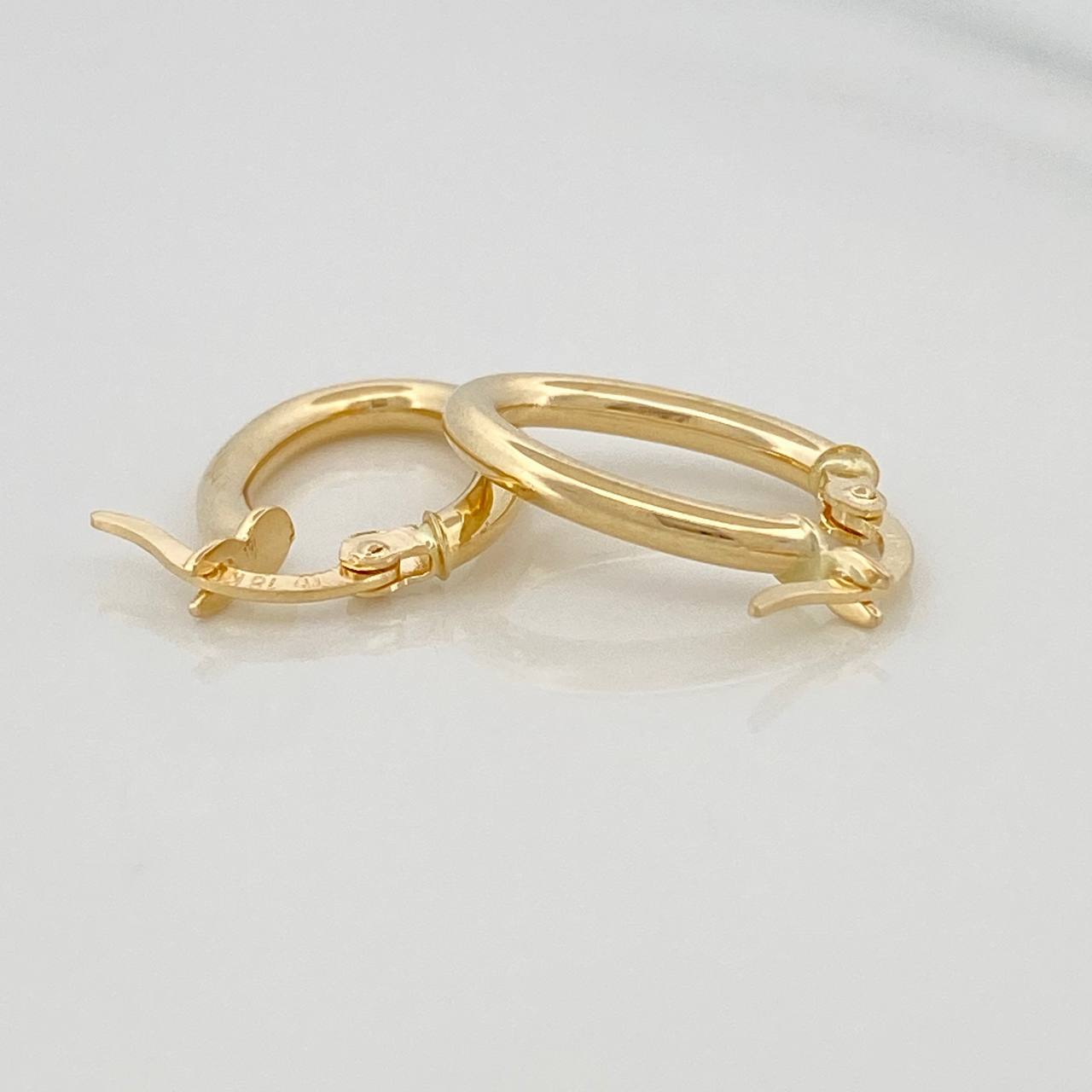 Candongas Jass 1.05 g / 1.5 cm Oro Amarillo 18K