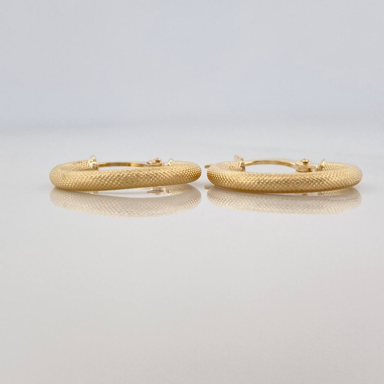 Candongas Cloe Escamada 1.9 g / 2 cm Oro Amarillo 18K