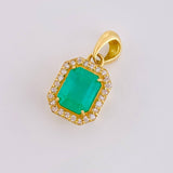 Dije Marco Cuadrado Tridimensional Esmeralda 2,54 Qts 20Pts 3.5 g / 2.1 cm Oro Amarillo 18K