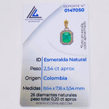 Dije Marco Cuadrado Tridimensional Esmeralda 2,54 Qts 20Pts 3.5 g / 2.1 cm Oro Amarillo 18K
