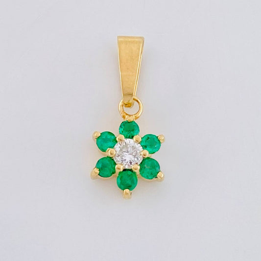 Dije Flor Esmeraldas 9Pts Diamante 9Pts 0.85 g / 1.5 cm Oro Amarillo 18K