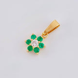 Dije Flor Esmeraldas 9Pts Diamante 9Pts 0.85 g / 1.5 cm Oro Amarillo 18K