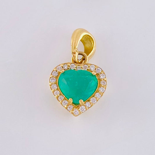 Dije Corazon Tupido Esmeralda 1,34 Qts Diamante 18Pts 3 g / 2 cm Oro Amarillo 18K