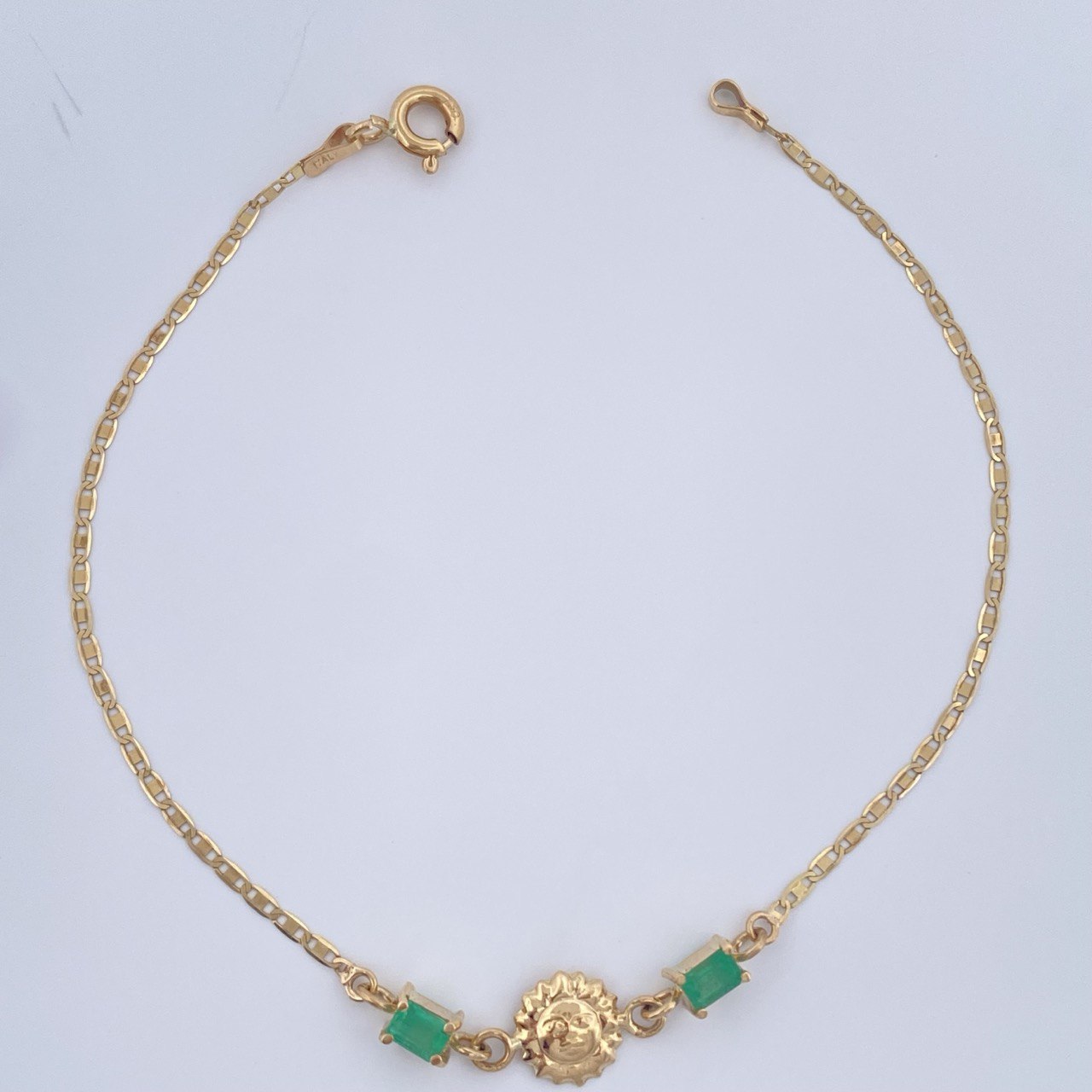 Pulso Escalera Plana Sol Esmeralda 1.35gr / 18cm / Oro Amarillo 18K %