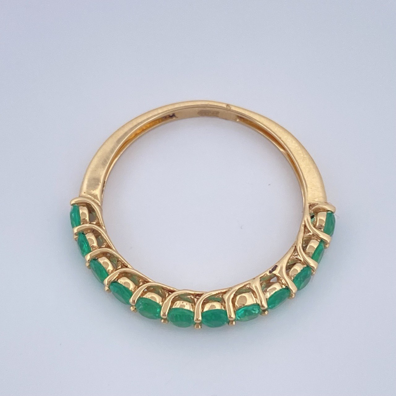 Anillo Churumbela Esmeralda 1.9gr / T6 3/4 / Oro Amarillo 18K %