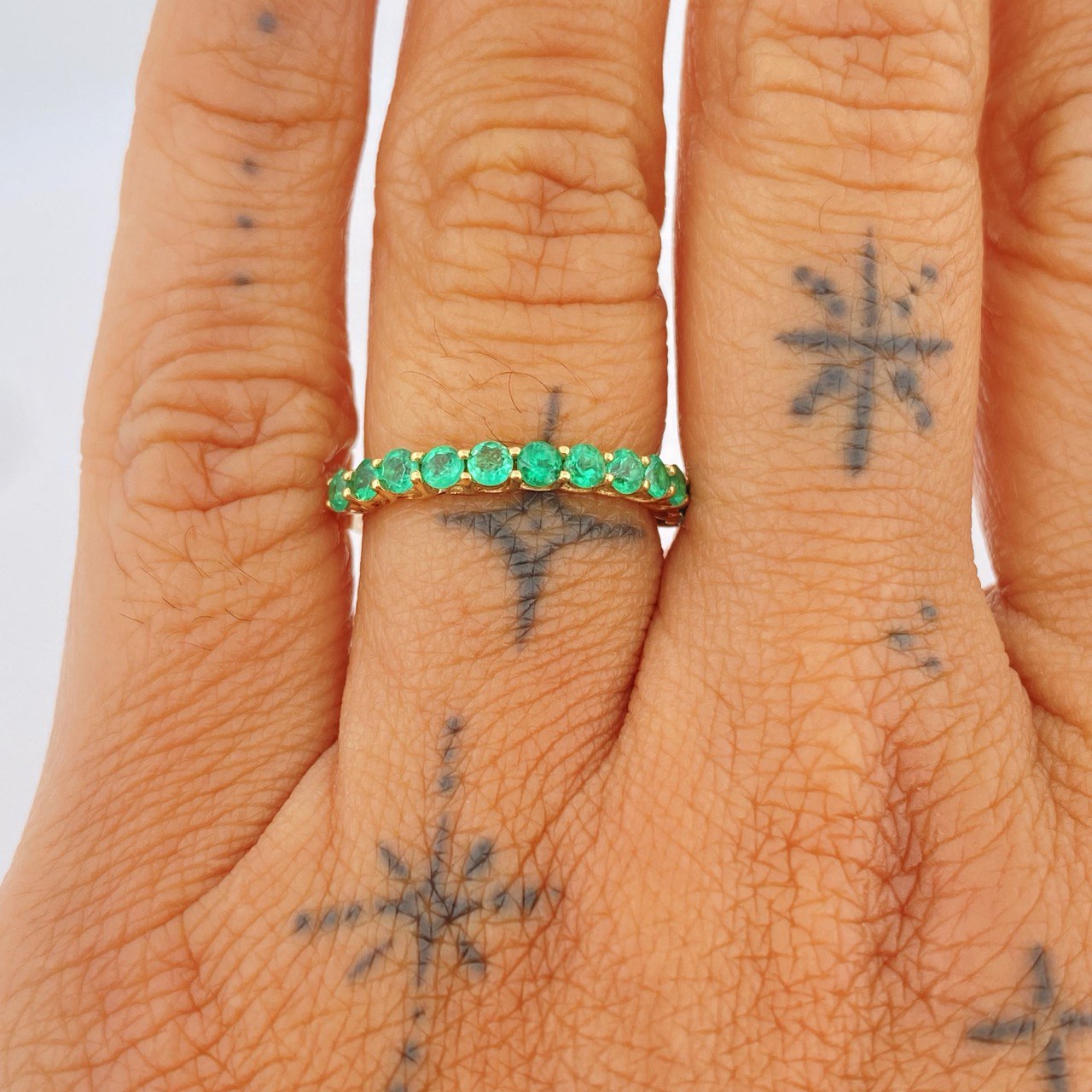 Anillo Churumbela Esmeralda 1.9gr / T6 3/4 / Oro Amarillo 18K %