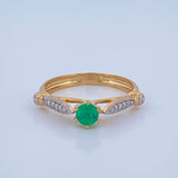 Anillo Solitario Nudos Esmeralda 2.05gr / T5 1/2 / Dos Oros Amarillo Blanco 18K %