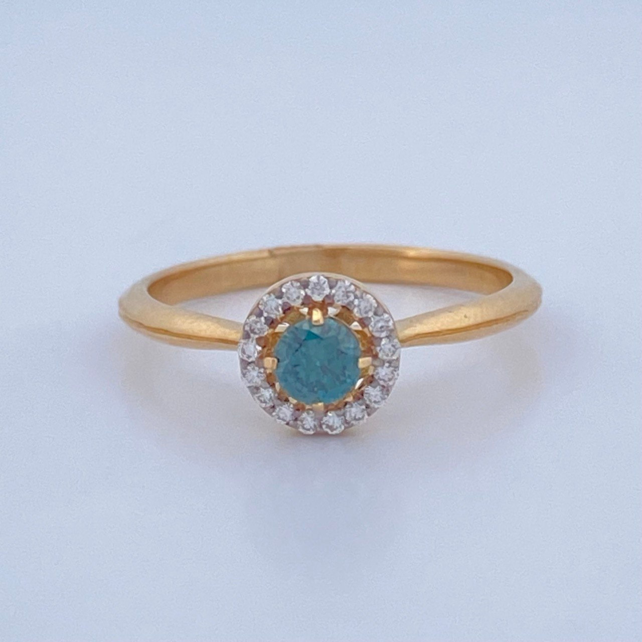 Anillo Halo Circulo Diamante 2.15gr / T6 1/4 / Dos Oros Amarillo Blanco 18K %
