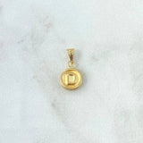 Dije Letra D 0.4gr / 1.5cm / Circulo Mate - Cargador Bordeado Oro Amarillo 18K *