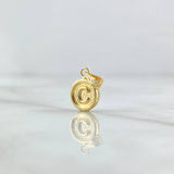 Dije Letra C  0.4gr / 1.5cm / Circulo Mate - Cargador Bordeado Oro Amarillo 18K *