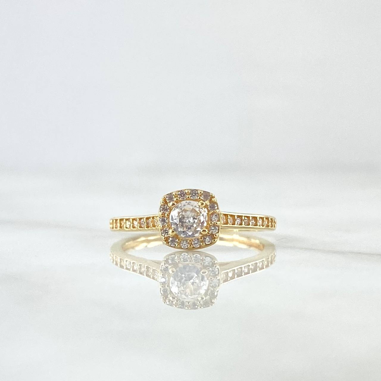 Anillo Solitario Halo Tupido 2.05gr / T6 / Circones Blancos Oro Amarillo 18K *