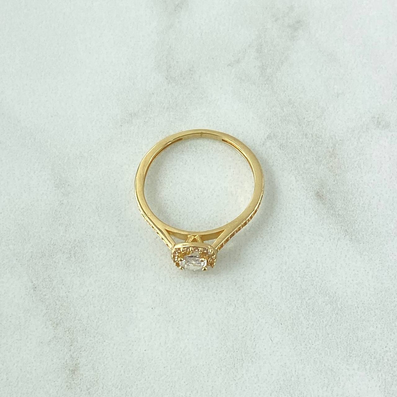 Anillo Solitario Halo Tupido 2.05gr / T6 / Circones Blancos Oro Amarillo 18K *