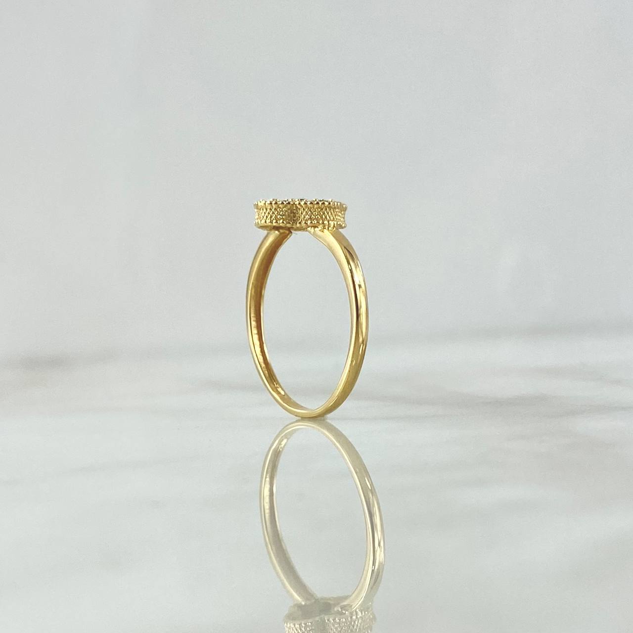 Anillo Trebol 2.4gr / T7 1/4 / Circones Verdes Oro Amarillo 18K