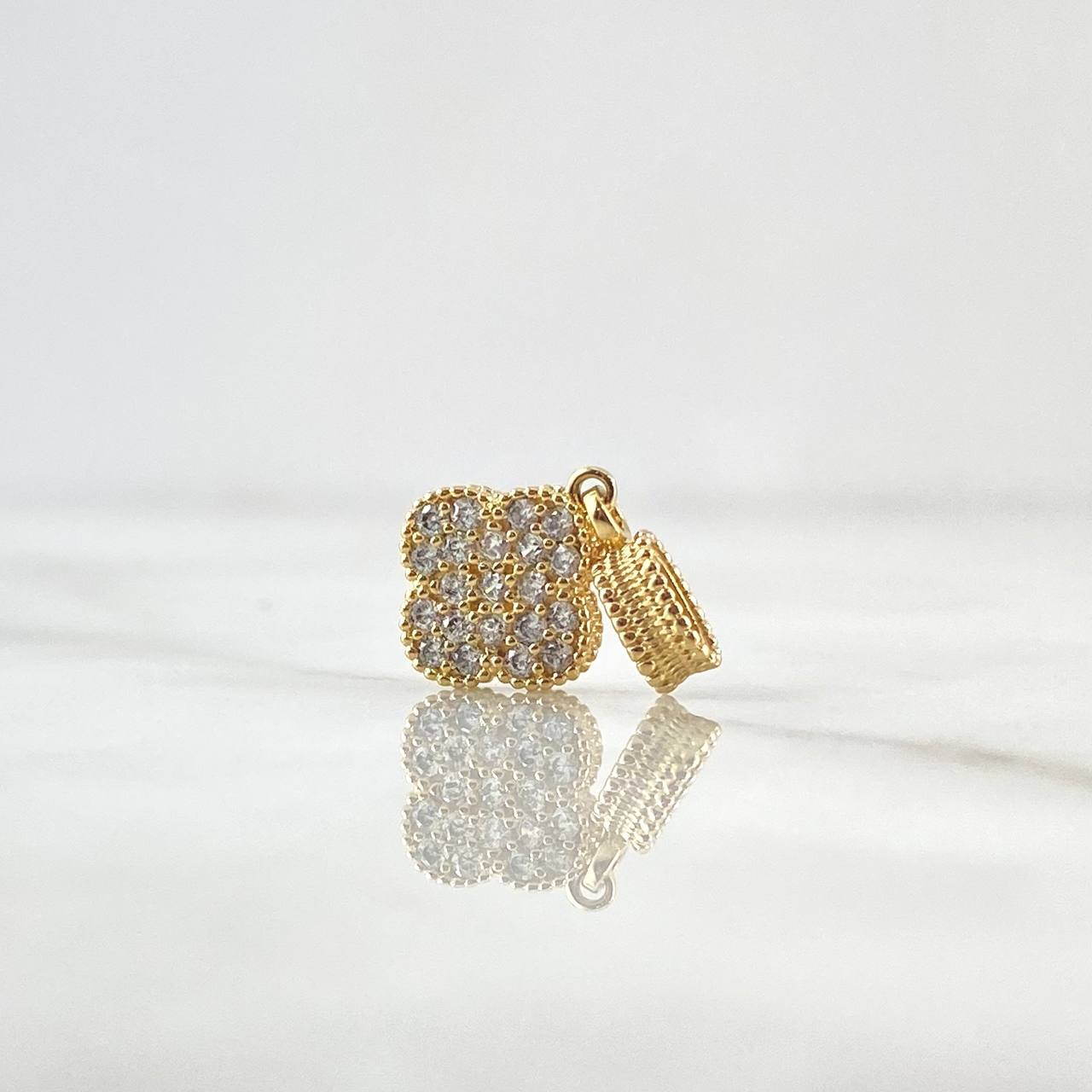 Dije Trebol 1.75gr / 2.1cm / Circones Blancos Oro Amarillo 18K