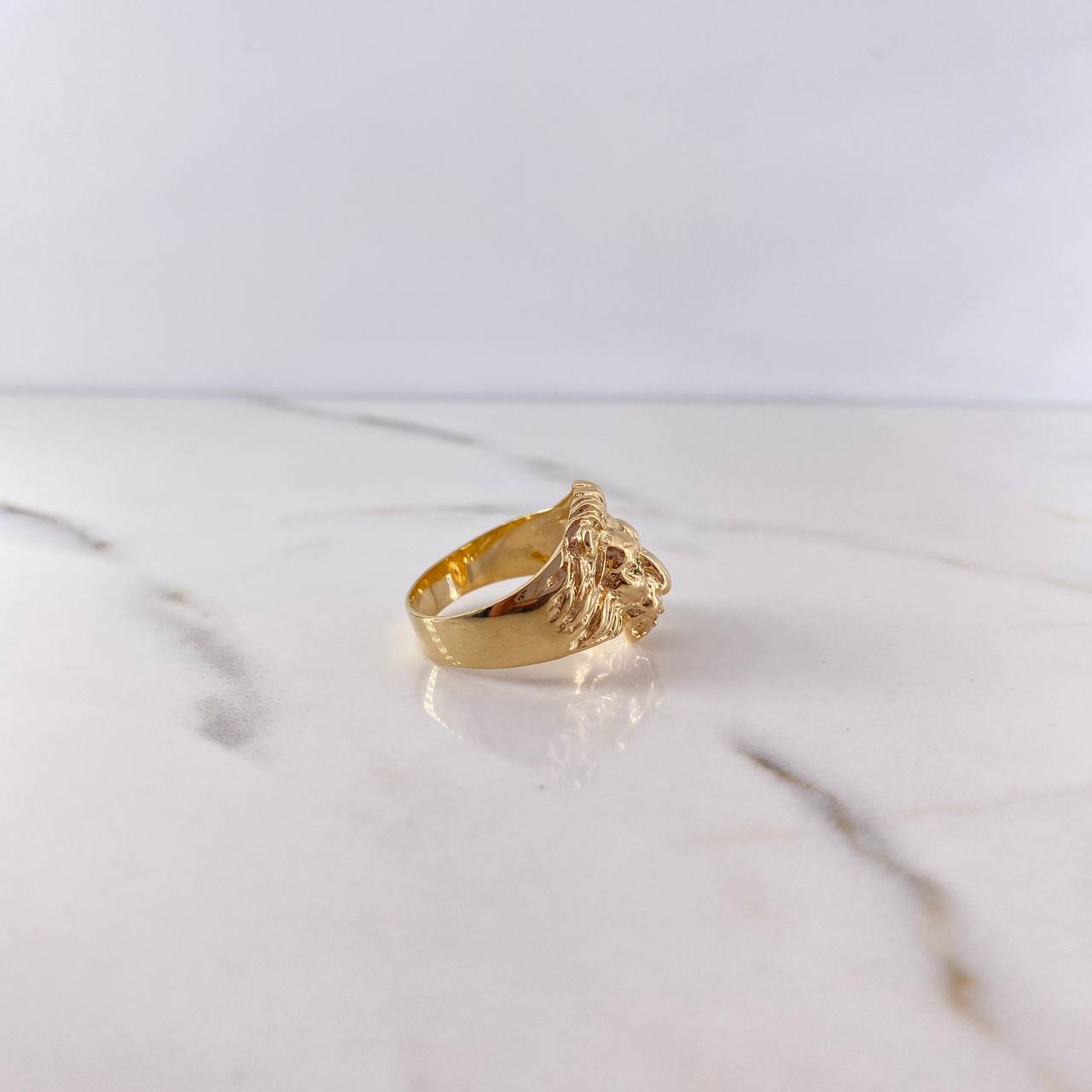 Anillo Leon 8.4gr / T9 1/4 / Circones Fucsia Verdes Oro Amarillo 18K $