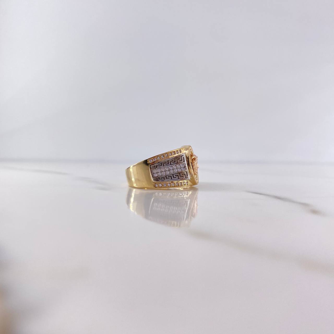 Anillo Medusa Tribal 8.25gr / T9 / Circones Blancos Tres Oros 18K &
