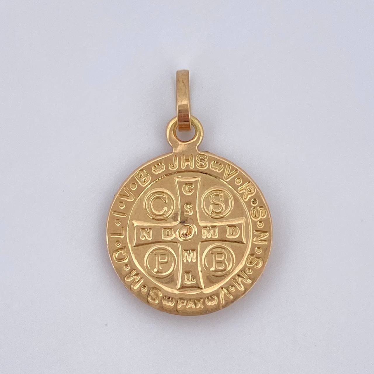 Dije San Benito 1.55gr / 2cm / Oro 18K $