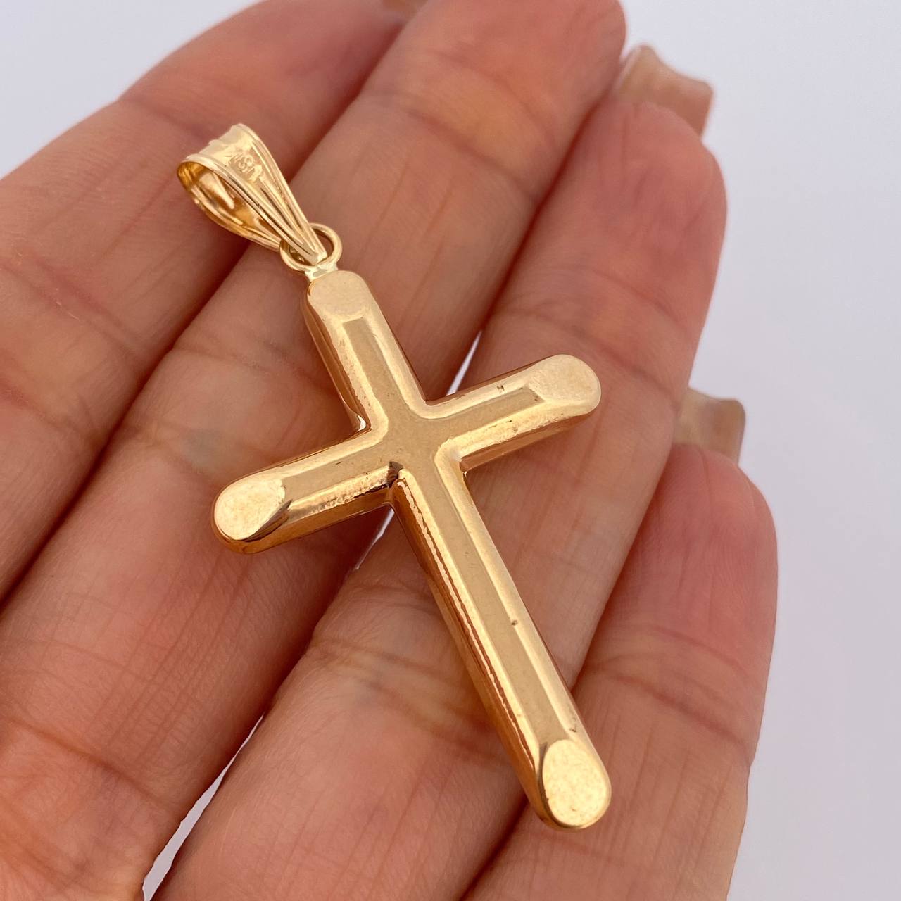 Dije Cruz 3.35gr / 5.3cm / Oro 18K $