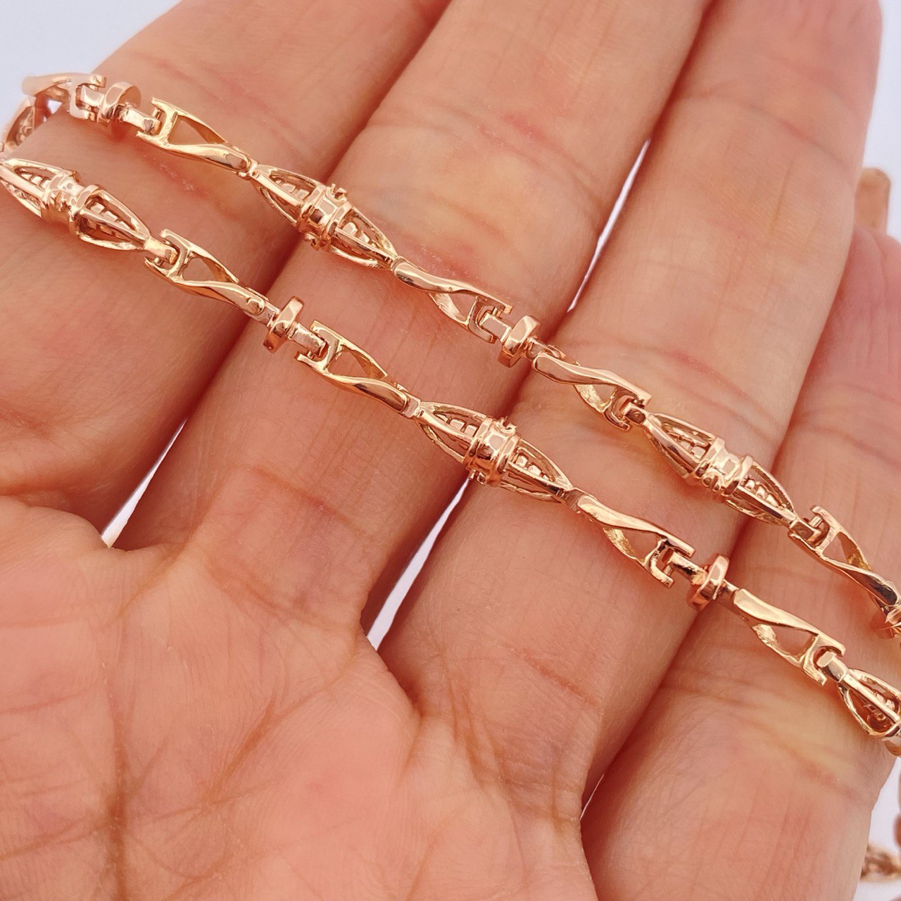 Cadena Rustica Dubai 28.9gr / 61.1cm / Oro Rosa 18K &