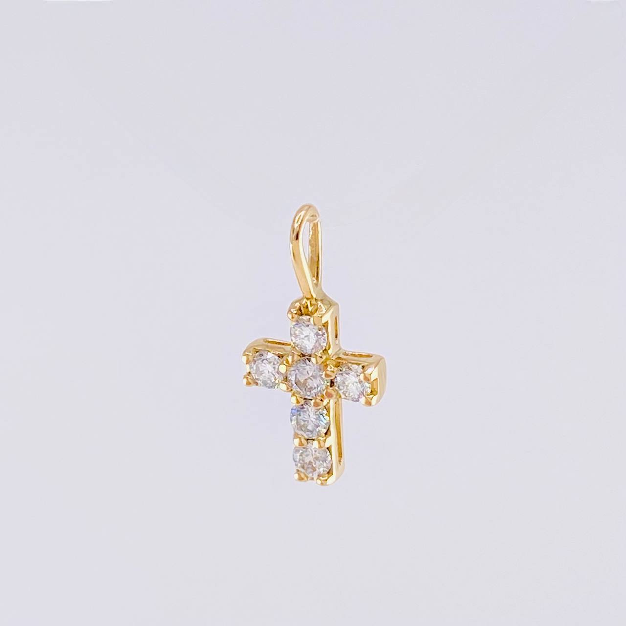 Dije Cruz Diamantes 16pts 0.4g / 1.4cm Oro Amarillo 18K