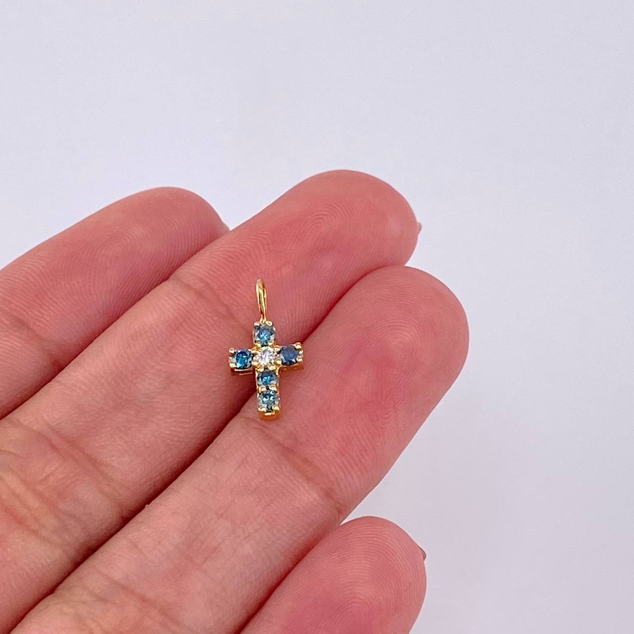 Dije Cruz Zafiros 30pts 0.45g / 1.4cm Oro Amarillo 18K
