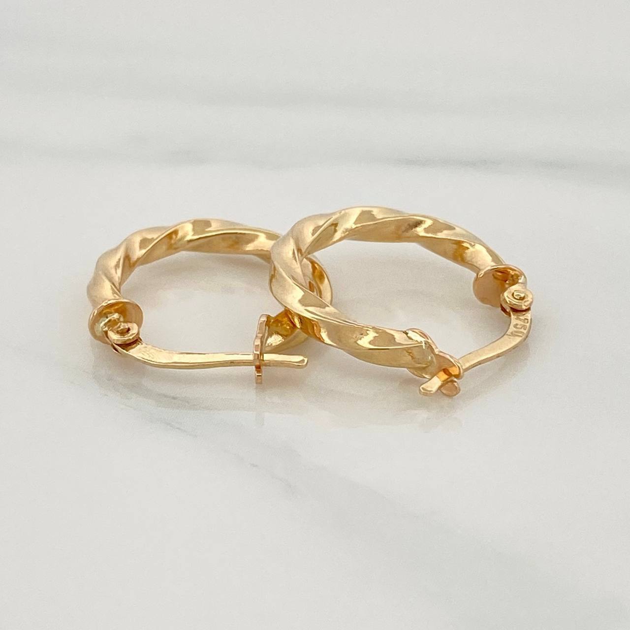 Candongas Kari 1.85gr / 2cm / Entorchadas Oro Amarillo 18K