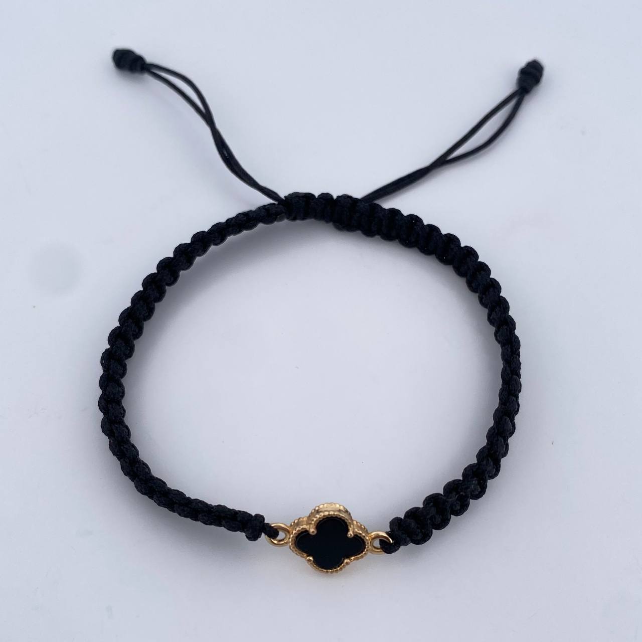 Pulsera Negra Trebol  0.8gr / Onix Negro Oro Amarillo Nac.Esp. 18K &