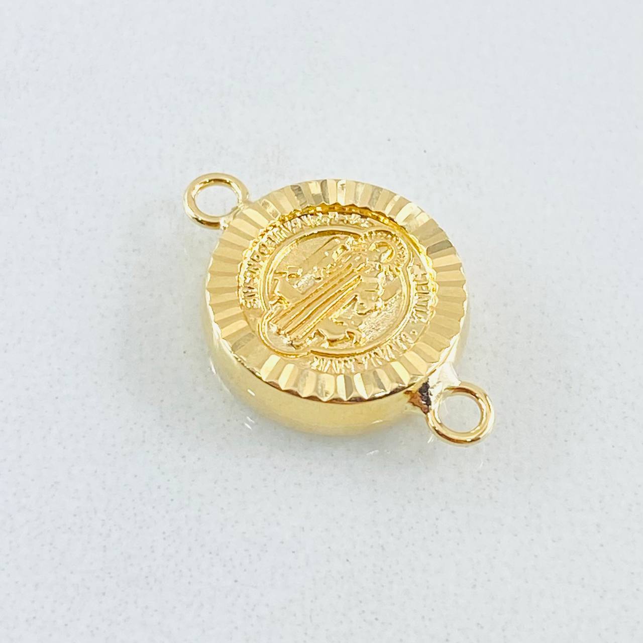 Herraje San Benito 0.95gr / 1.2cm / Oro Amarillo 18K *