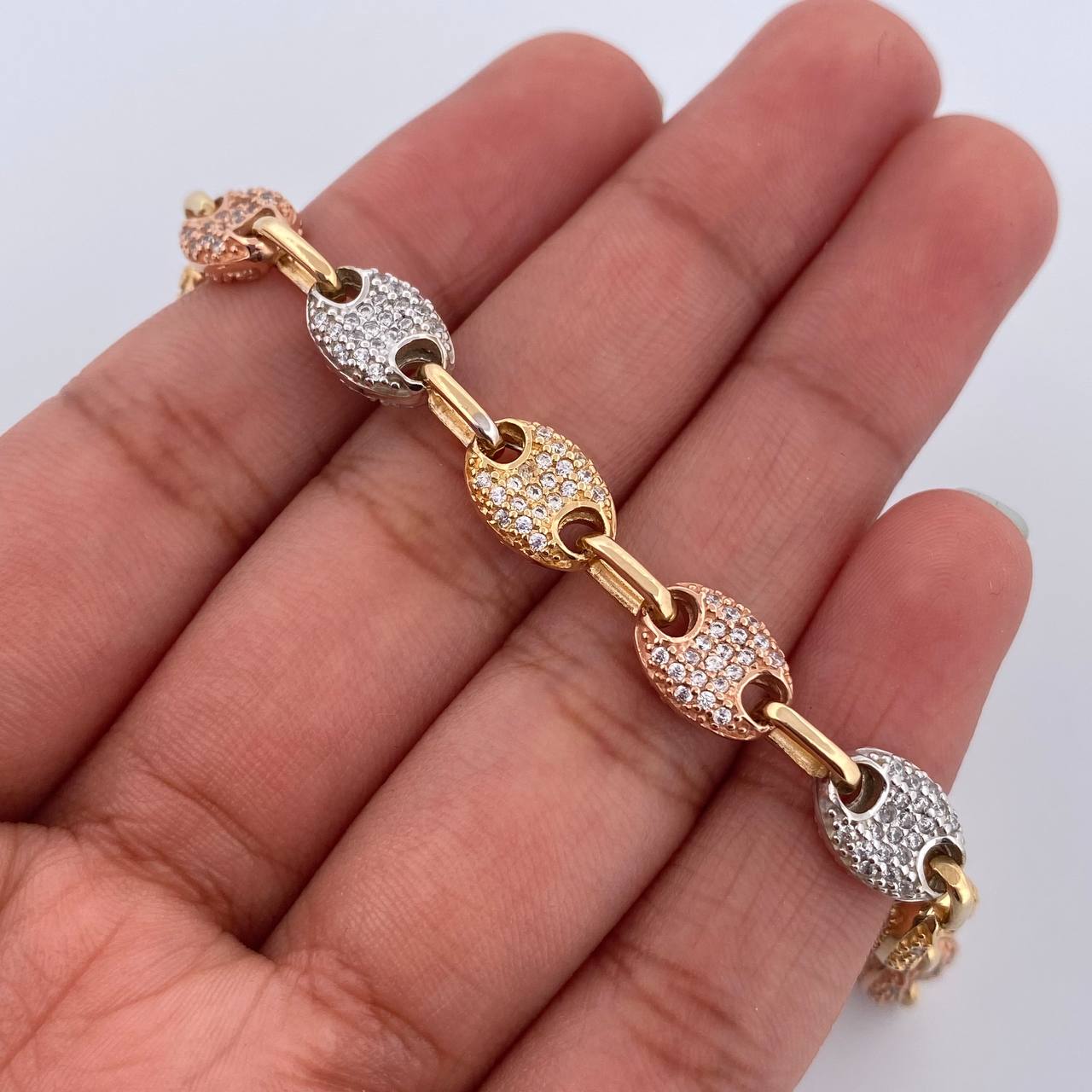 Pulso GC Rustico 19.05gr / 19.8cm / Oro 18K $