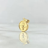 Dije Espiritu Santo Medalla Troquelada 0.7gr / 1.9cm / Mate Liso Cargador Bordeado Oro Amarillo 18K
