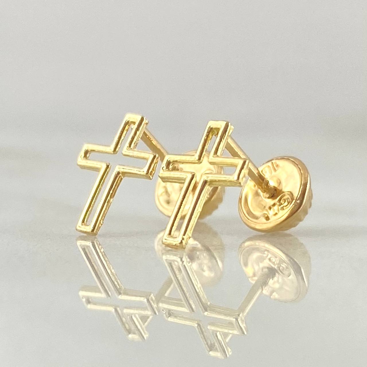 Topos Silueta Cruz 0.6gr / 0.9cm / Oro 18K