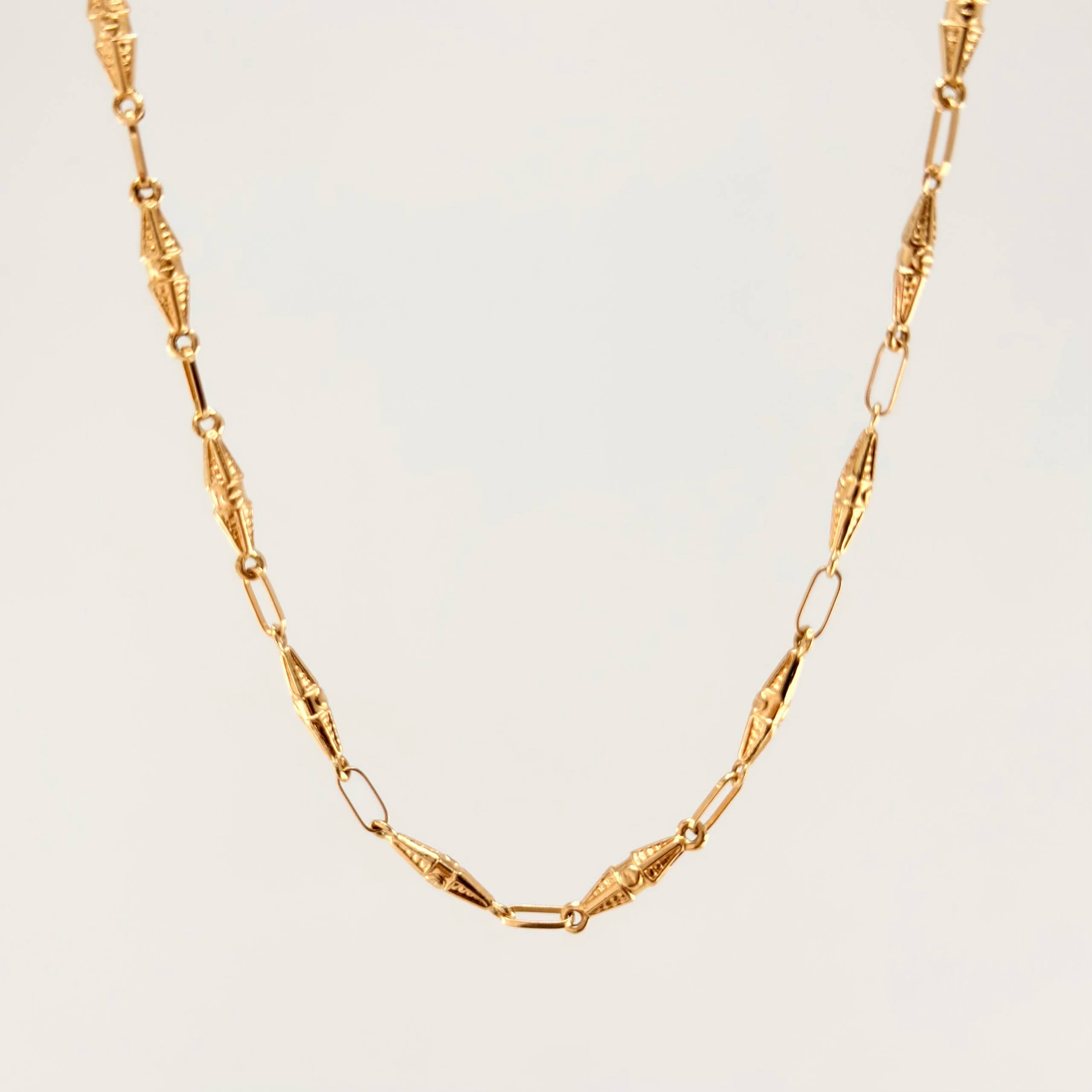 Cadena Rustico Dubai 8.55gr / 60cm / 3mm Oro Amarillo 18K ©