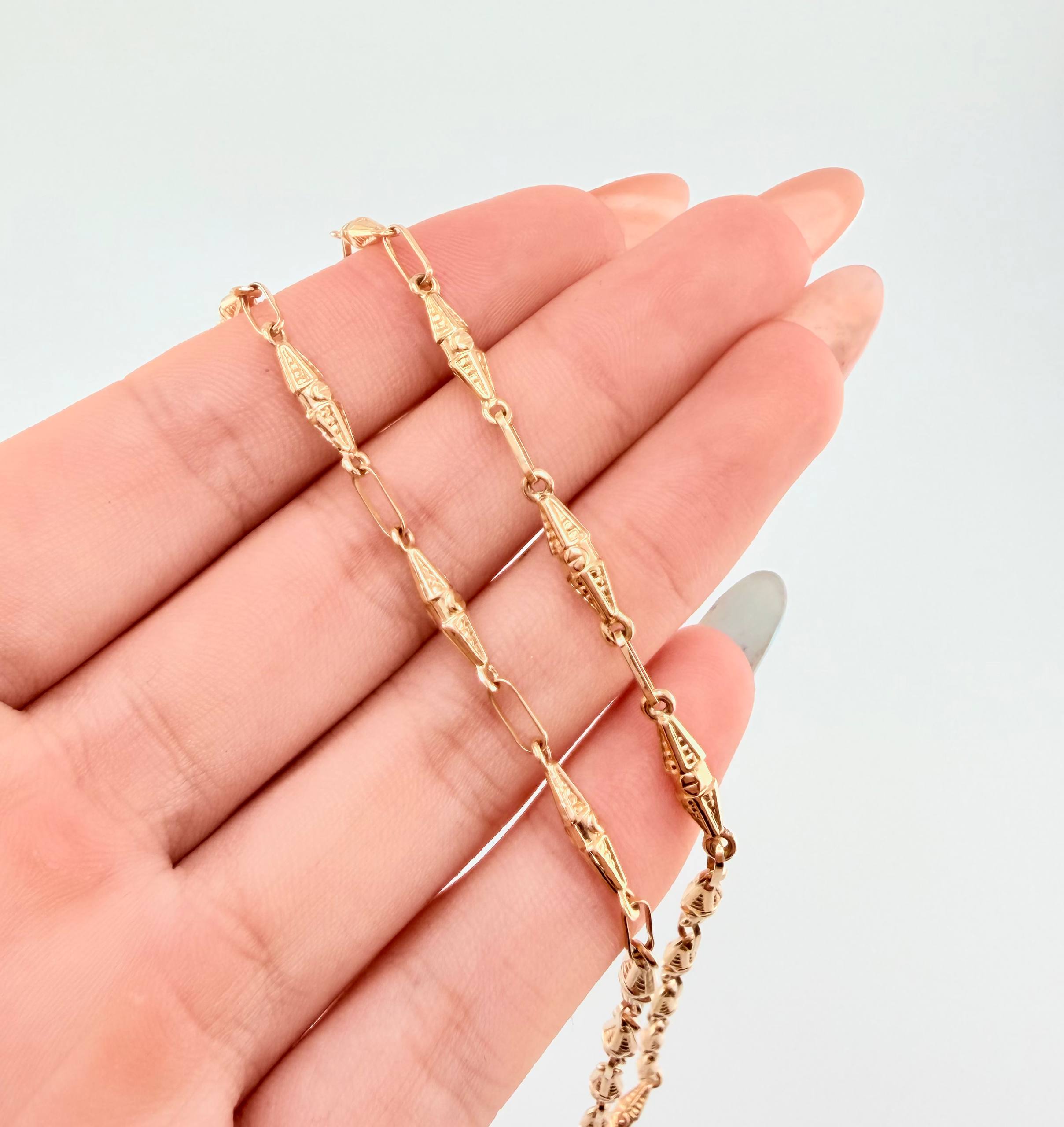 Cadena Rustico Dubai 8.55gr / 60cm / 3mm Oro Amarillo 18K ©