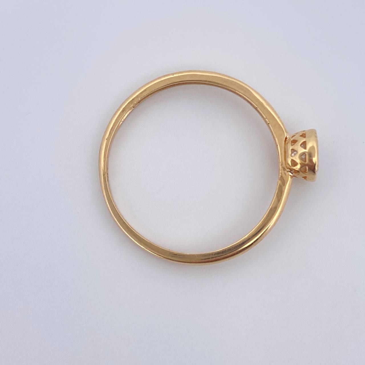 Anillo Solitario 1.6gr / T7 / Oro 18K &