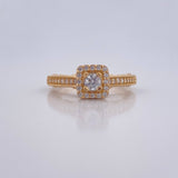 Anillo Halo Cuadrado 3.45gr / T5 1/4 / Oro 18K &