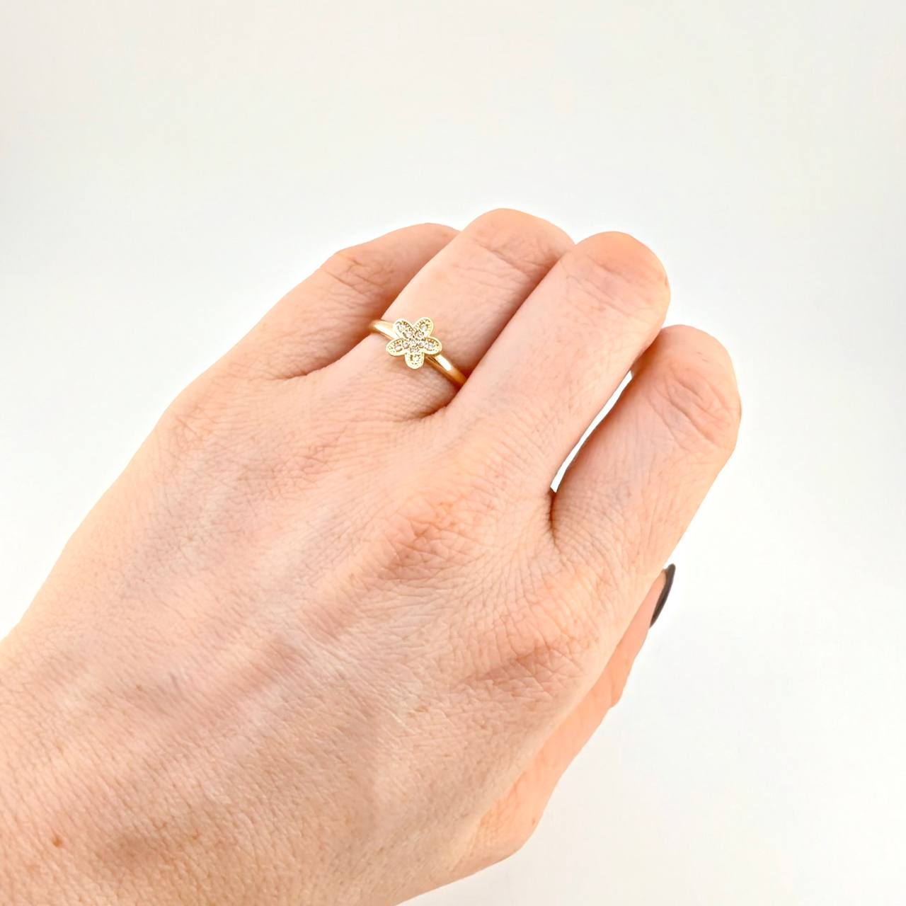 Anillo Flor 0.95 g / T6 3/4 Oro Amarillo 18K