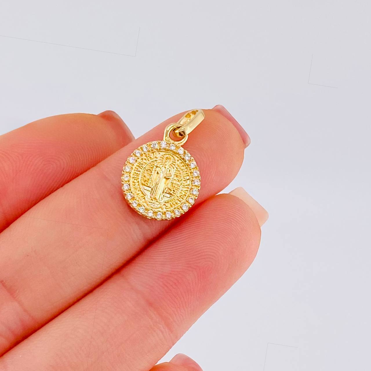 Dije Medalla San Benito Doble Faz 2.05 g / 2 cm Oro Amarillo 18K