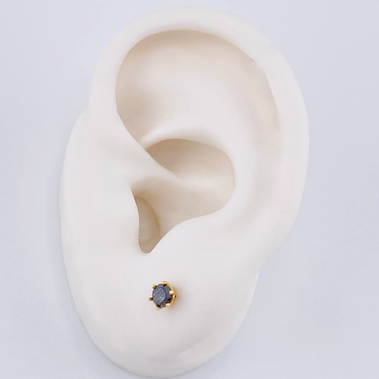 Topos Seis Garras Diamantes 25Pts 0.65 g / 3.6 mm Oro Amarillo 18K