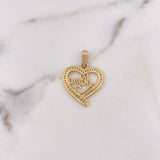Dije Silueta Corazon 3gr / 2.7cm / Circones Blancos Oro Amarillo 18K $