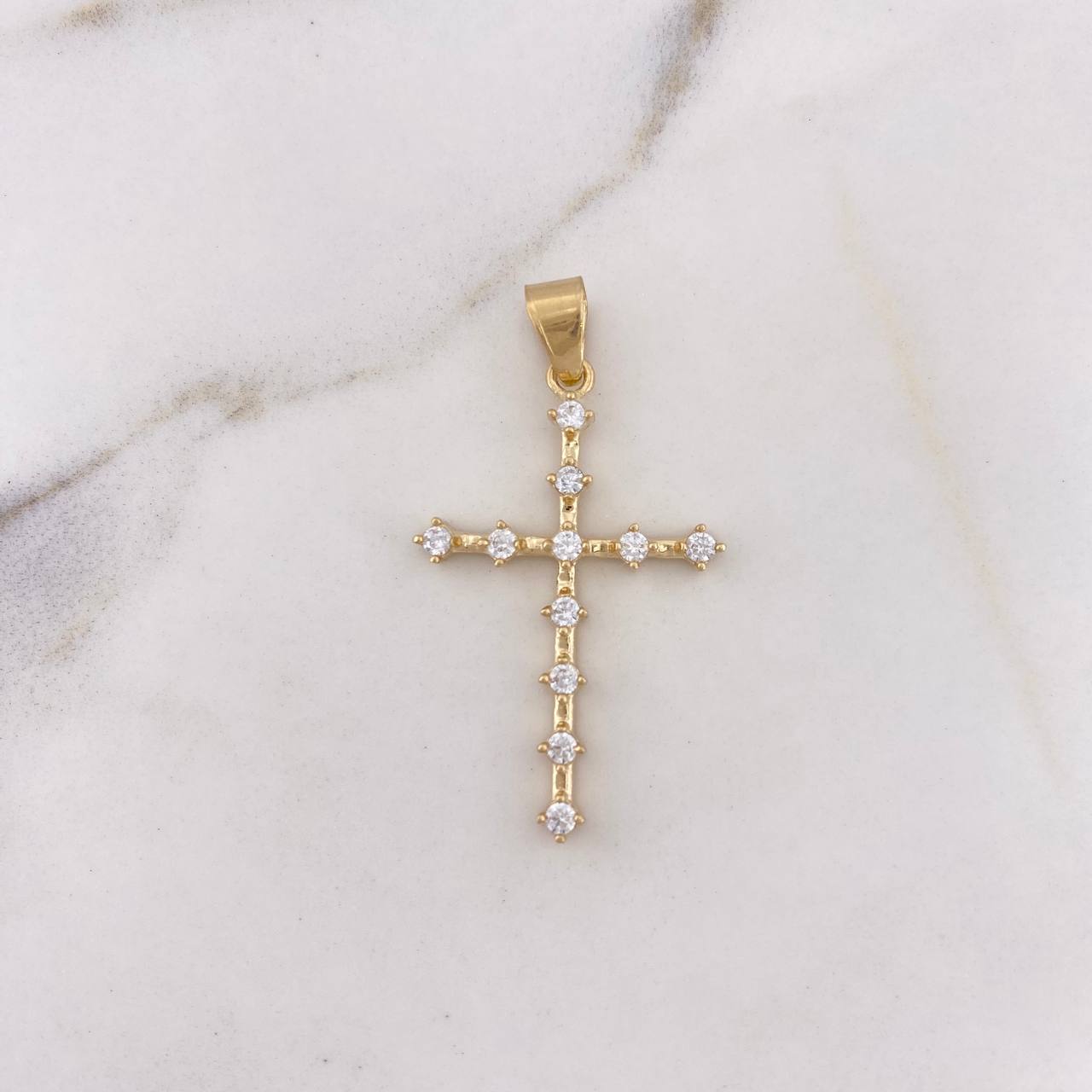 Dije Cruz Puntos 2.25gr / 3.7cm / Circones Blancos Oro Amarillo 18K #