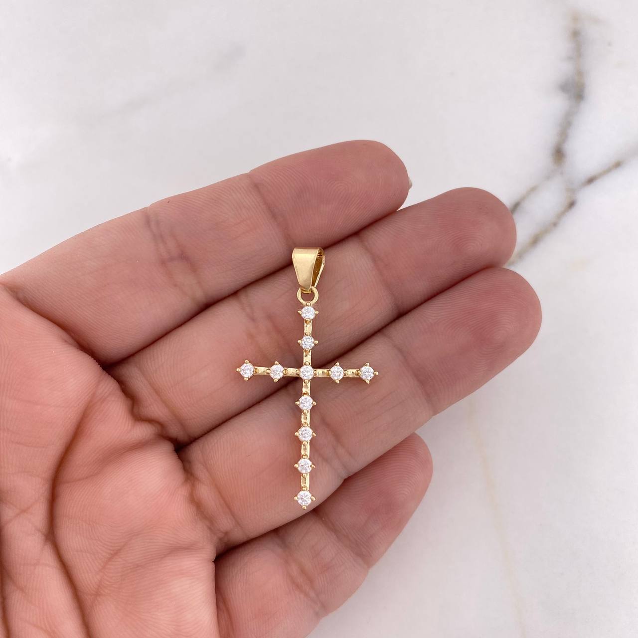 Dije Cruz Puntos 2.25gr / 3.7cm / Circones Blancos Oro Amarillo 18K #