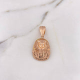 Dije Rostro Faraón Tutankamón 7.65gr / 3.9cm / Circones Blancos Negros Oro Rosa 18K $