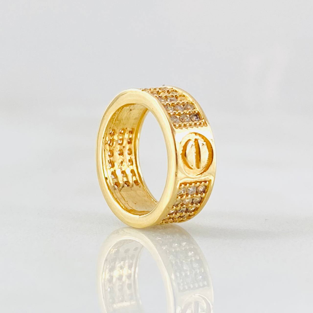 Dije Circulo Tornillo 2.85gr / 1.4cm / Oro Amarillo 18K