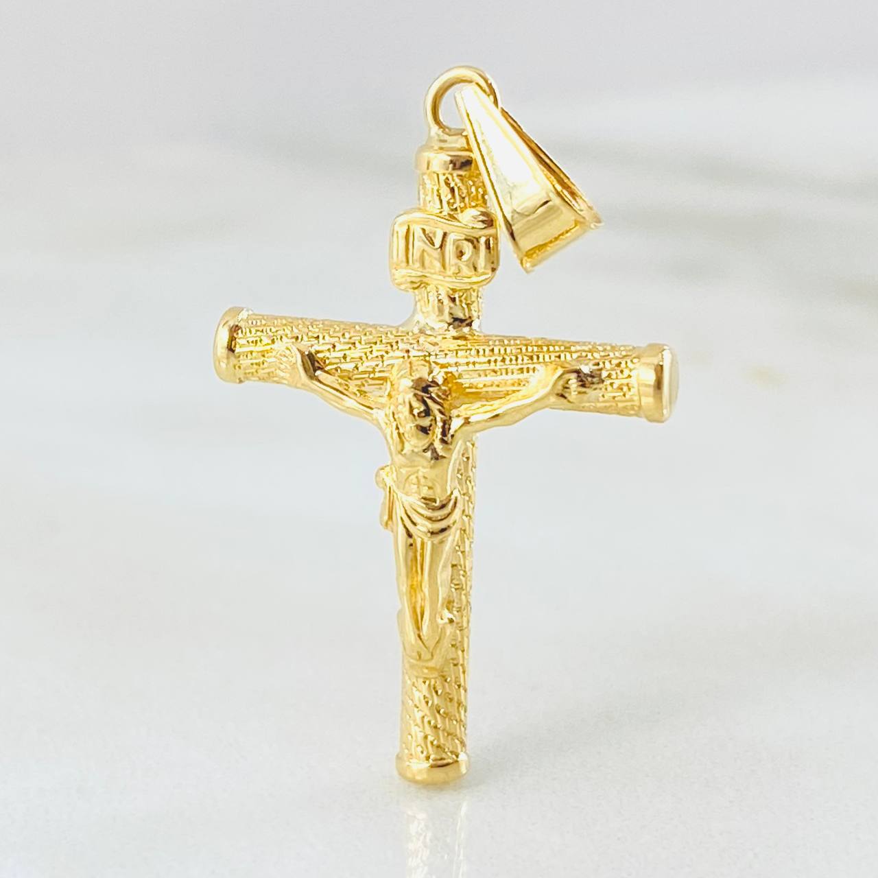 Dije Cruz Cristo 1.25gr / 3.5cm / Oro Amarillo 18K