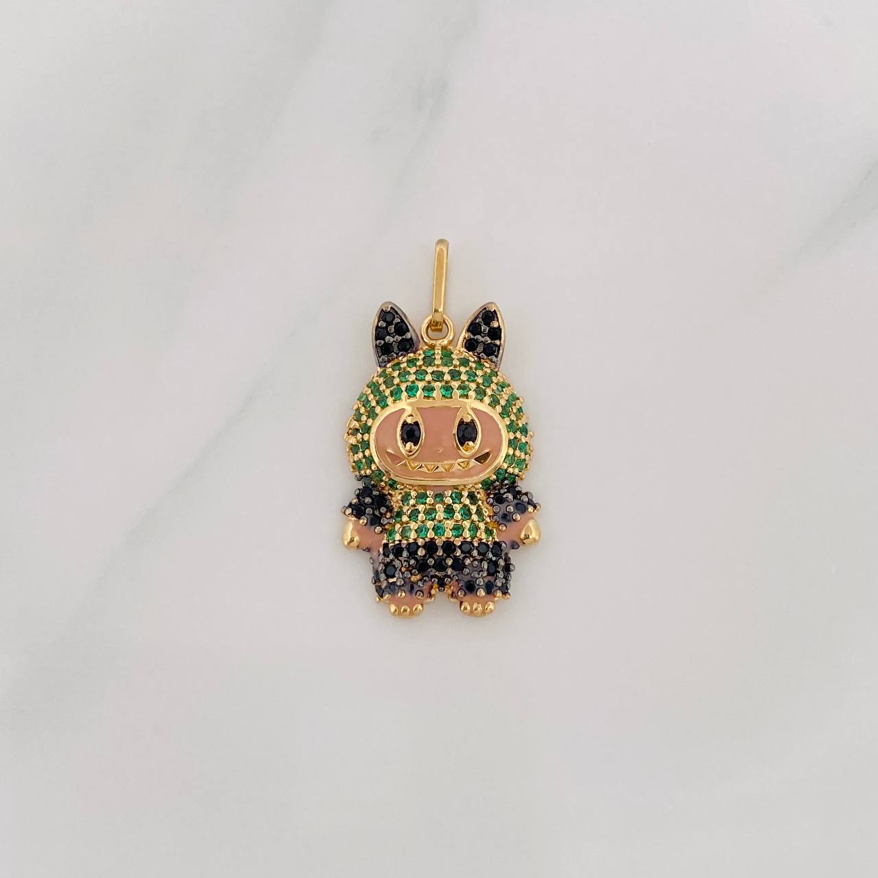 Dije Conejo Sonriente 3.7g / 3cm Dos Oros Negro Amarillo 18K