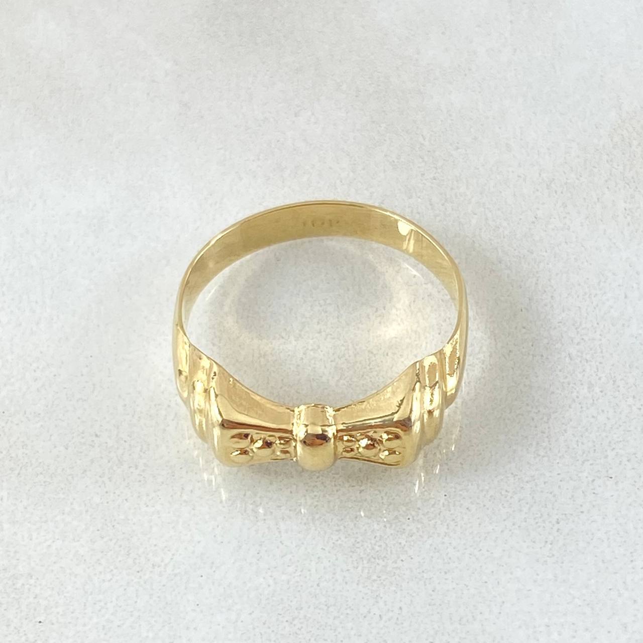 Anillo Moño 1.55gr / T6 1/4 / Oro Amarillo 18K