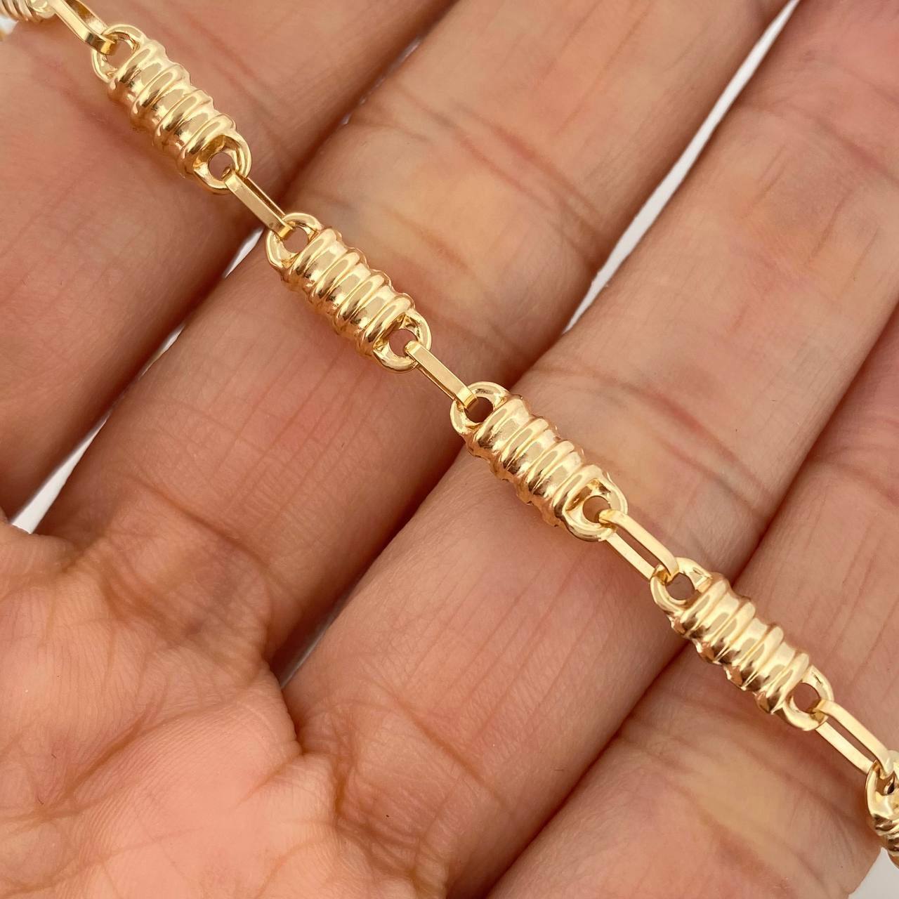 Tobillera Rustica Barril 5.25 g / 28.2 cm / 4.2 mm Oro Amarillo 18K