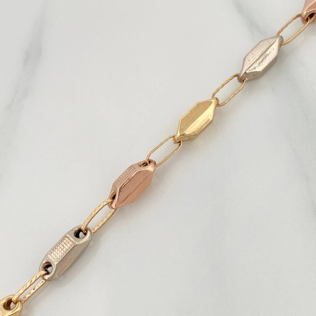 Cadena Rustica 11.6 g / 60.5 cm / 3.6 mm Tres Oros 18K