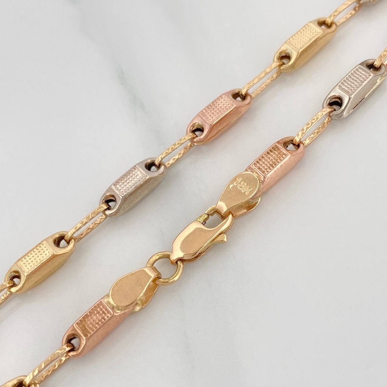 Cadena Rustica 11.6 g / 60.5 cm / 3.6 mm Tres Oros 18K