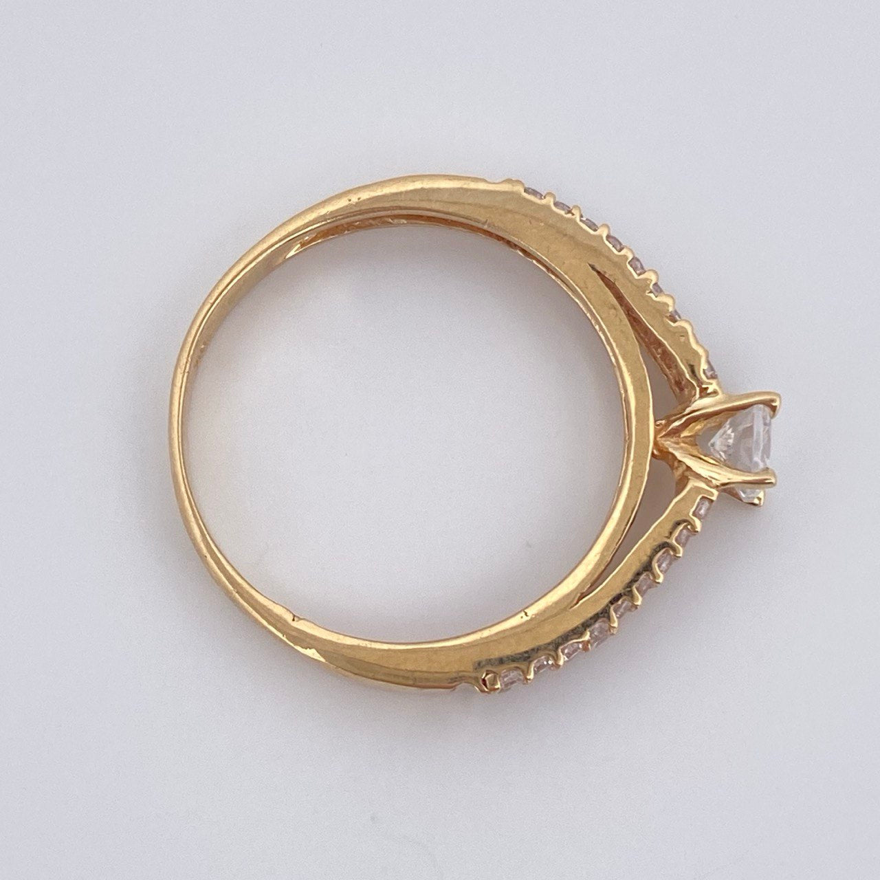 Anillo Solitario Puente 2.95gr / T7 1/4 / Oro 18K &